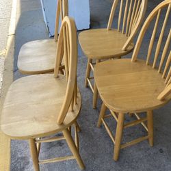 4 Solid Wood Chairs New
