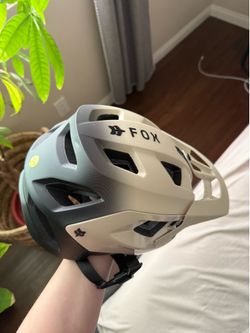 Fox Speedframe Pro Helmet