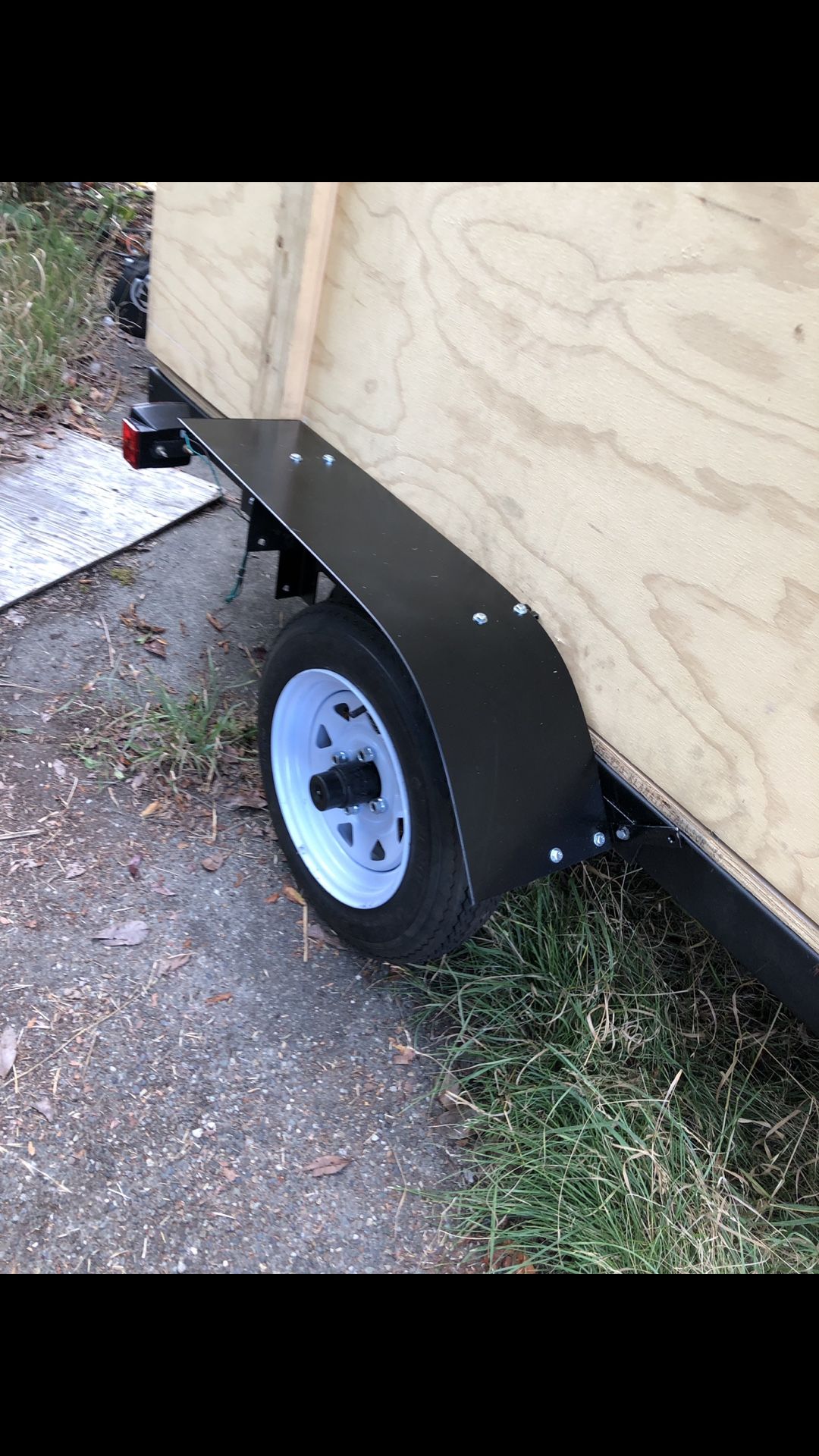 Utility trailer