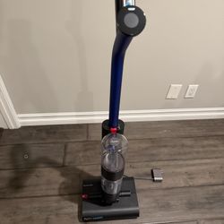 Dyson WashG1 Wet Cleaner (Matte Black/Ultra Blue)