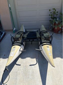 Creek Co. 8ft pontoon float