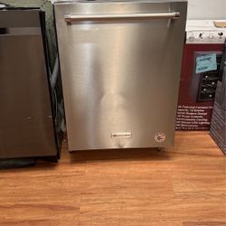 Kitchenaid Dishwasher 