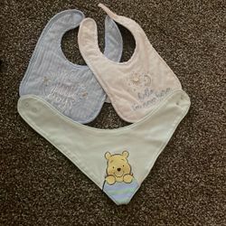baby clothes & bibs 