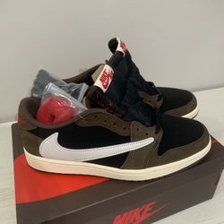 TRAVIS SCOTT Jordan 1 MOCHA Size 9