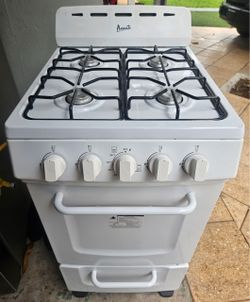Avanti gas stove