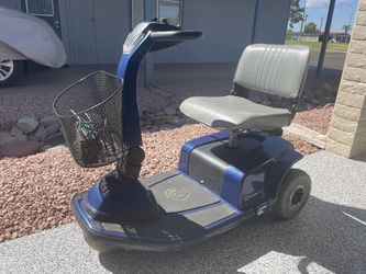 Sale pending - Mobility scooter with two good batteries