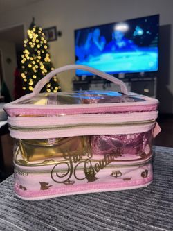 Juicy Couture 4 Piece Nested Bag Set (BNWT)