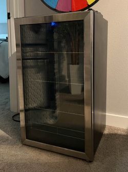 Wine Cooler / Beverage Fridge