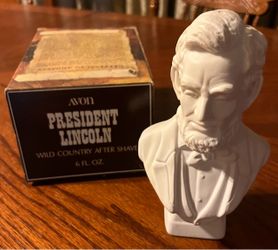 Avon President Lincoln Decanter