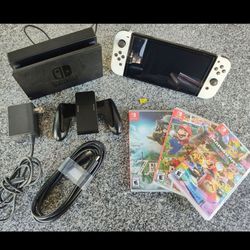Nintendo Switch OLED Bundle With 256gb Ad Card And 3 Games