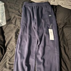 Alo sweatpants, size L