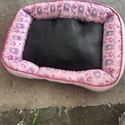 Dog bed