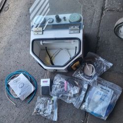 Small / Tiny Mini Sand Blaster Sandblaster Garage Tools Shop Tool