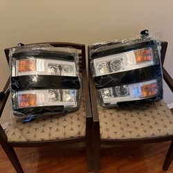 Front headlight assembly Left And right 2015 Chevy Silverado 2500