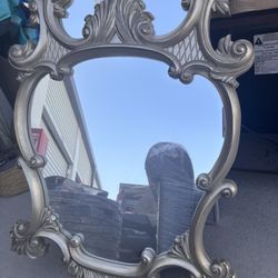 Mirror 