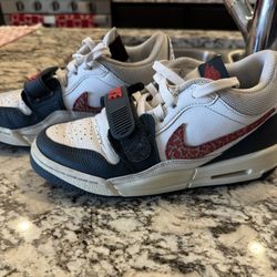 Boys Nike Air Jordan Size 5