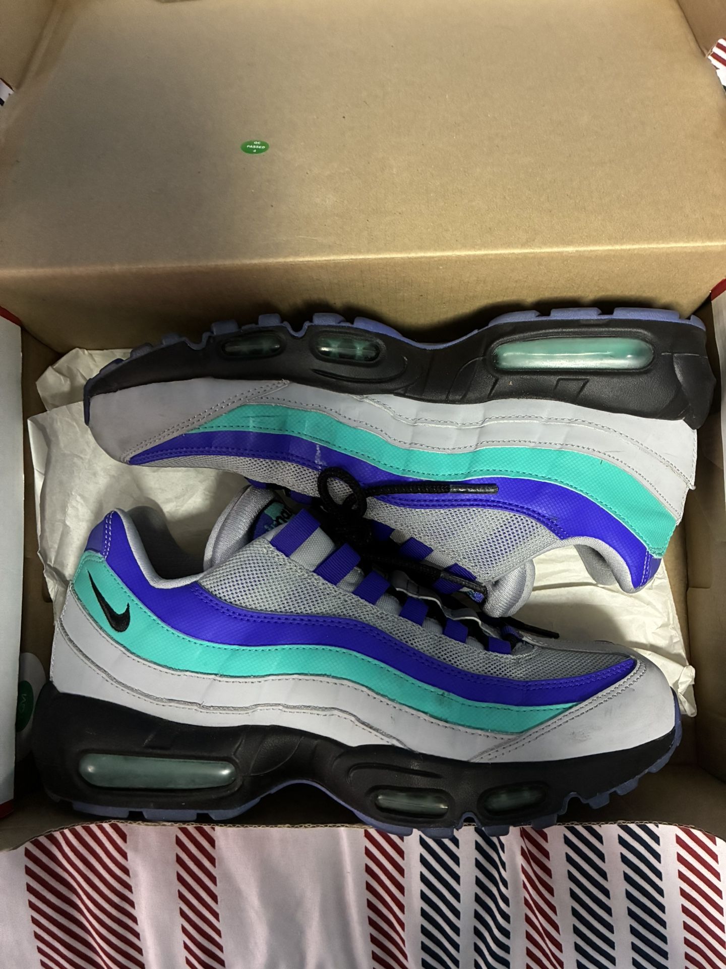 Nike Air Max 95 Aqua Size 9