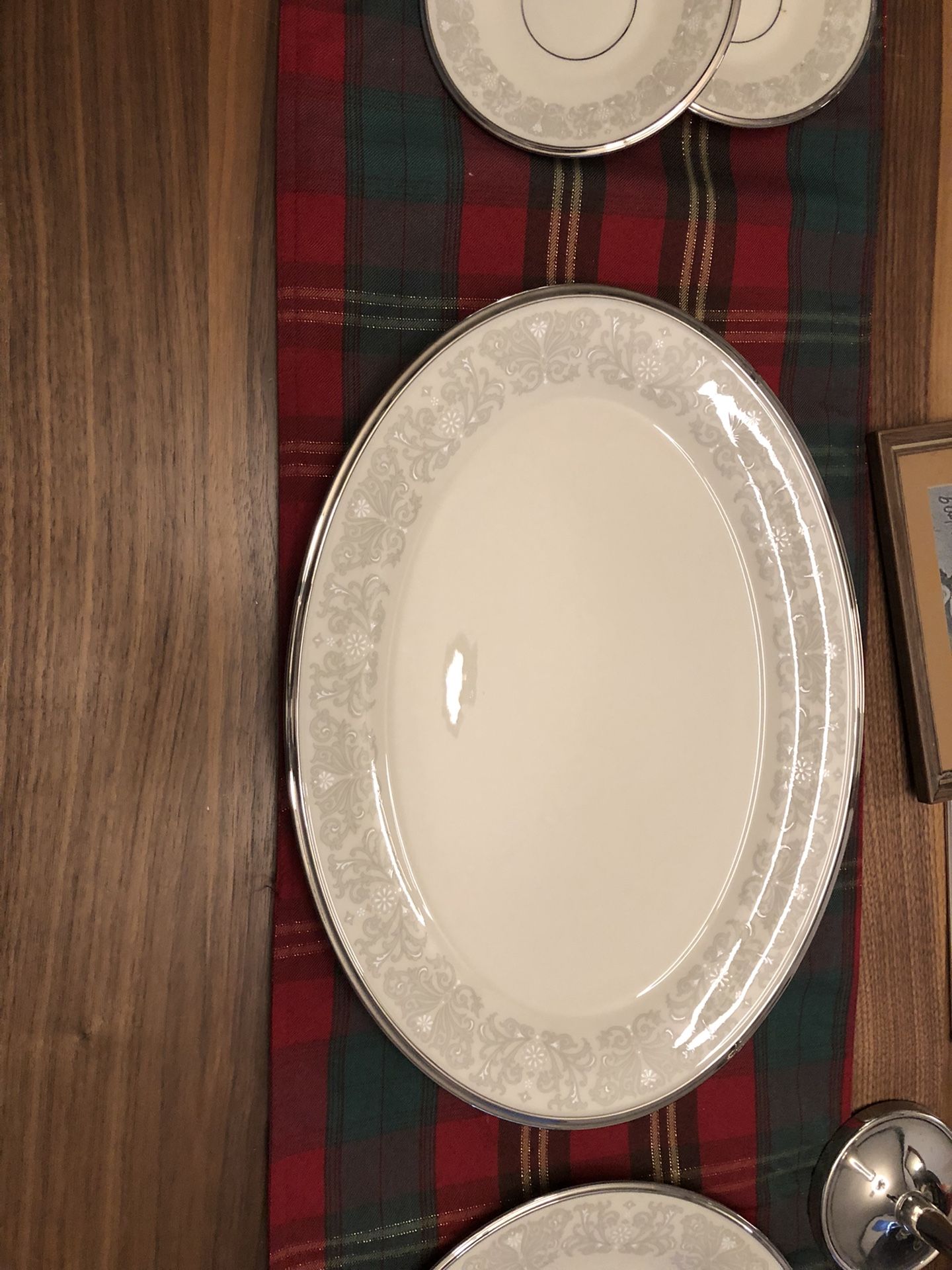 Lenox Snow Lily China Plates