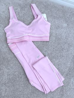 Alo Yoga Pink Set