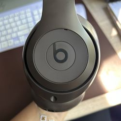 Beats Studio Pro Wireless Headphones *If You See The Posting It Is Available*