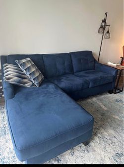 Cindy Crawford - SOHO Place Chaise Sofa w Queen Size Sleeper
