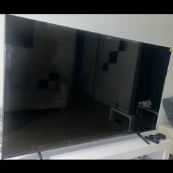 65” Hisense Roku Tv 