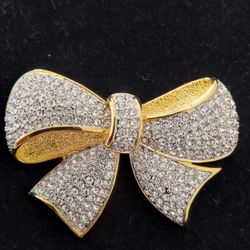 Stunning Vtg.Gold Plate& Cz Bow Pin