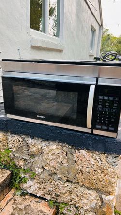 Samsung Over-the-Range Microwave