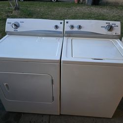 Kenmore Washer And Dryer Electric Set 