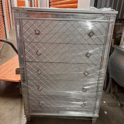 Chest Silver Color 