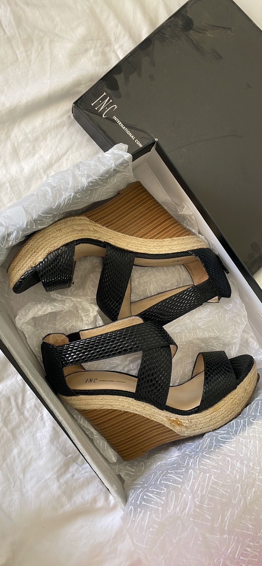 Women’s Strappy Wedges