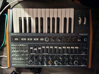 Arturia minibrute 2 analog synthesizer