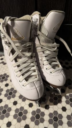 Girl Ice Skating Shoe