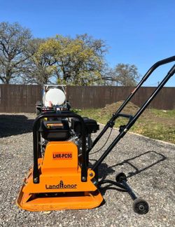 LandHonor plate compactor only asking $1500 (financing available)