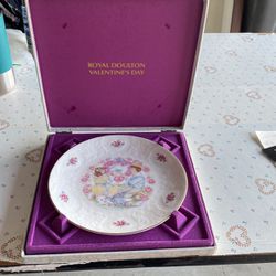 Royal Doulton Valentines plate