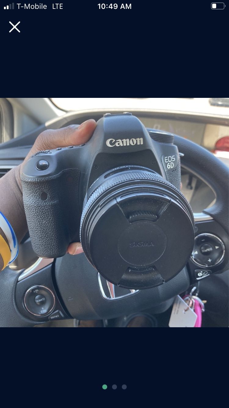 Canon 6D With 30mm Sigma Lens