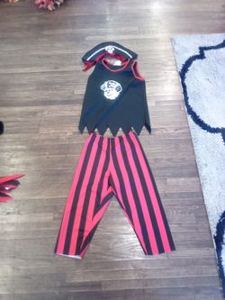 Pirate girl costume