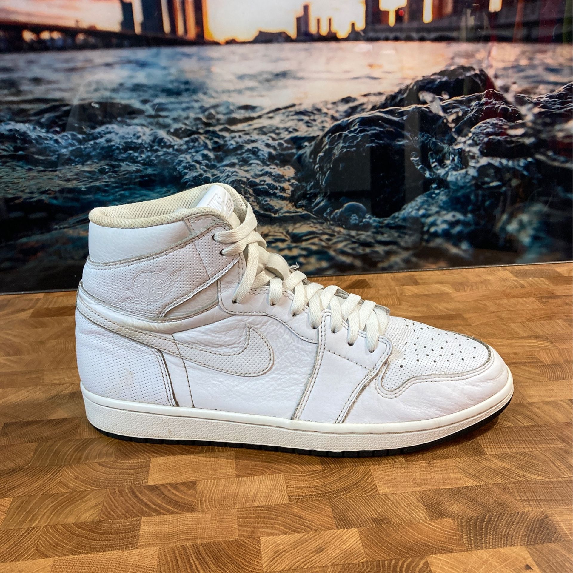 Air Jordan Retro White Perforated Size 11 2016 $120