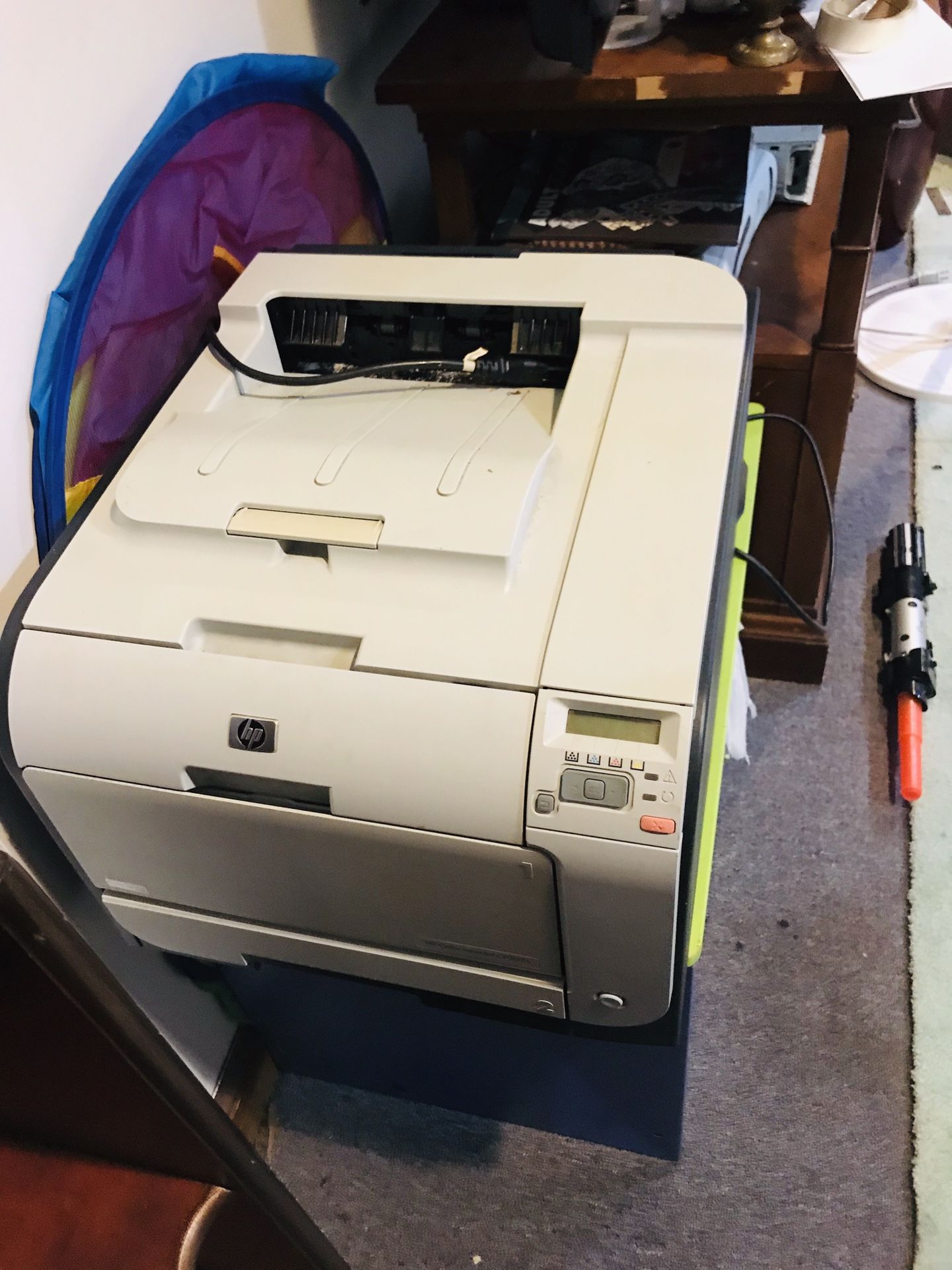 Hp printer with extra corteges