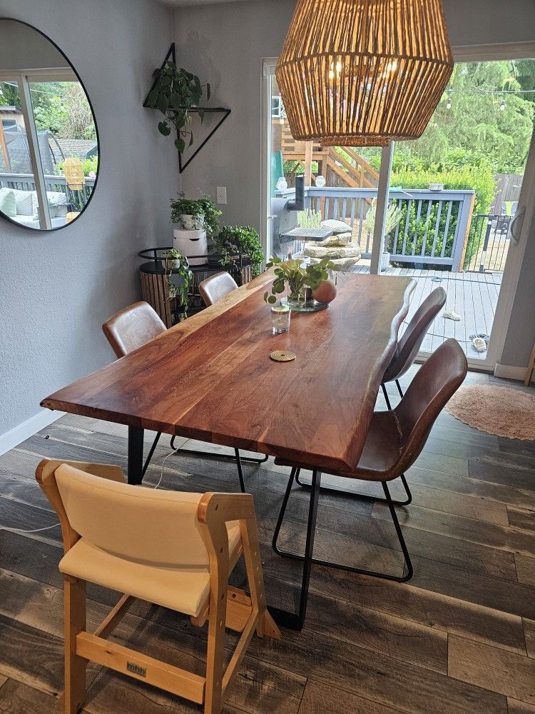 Table And Chairs