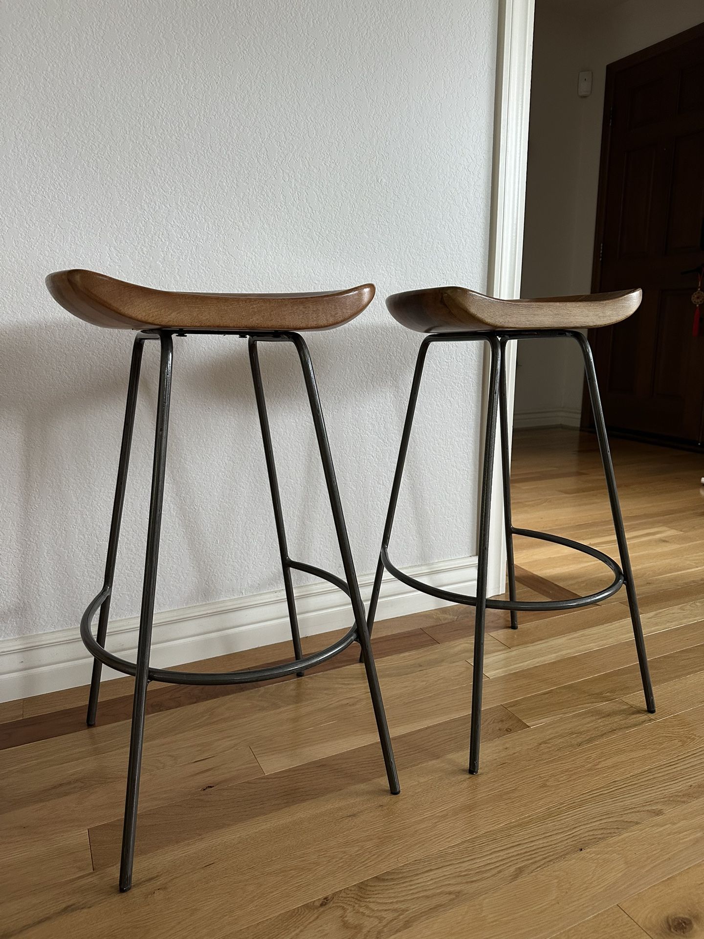Counter Stools (2)