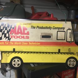 MAC Tools Vintage Key Sign