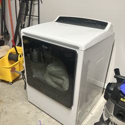 8.8 Cu Ft Whirlpool Gas Dryer