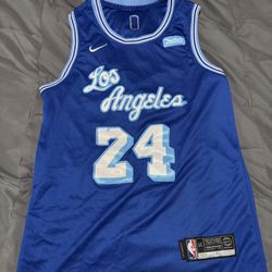 kobe bryant classic jersey 