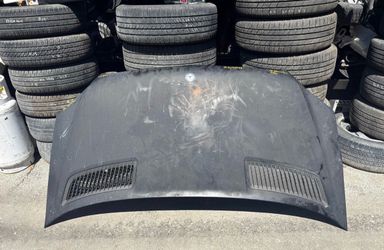 2010-2013 Mercedes Benz Sprinter 2500 Hood