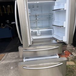 Samsung Refrigerator 