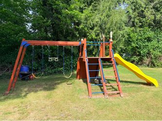 Free play set, rainbow brand