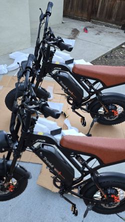 Nuevas Bicicletas Electricas/New Electric Bikes 2 por $1100 o una solo por $700