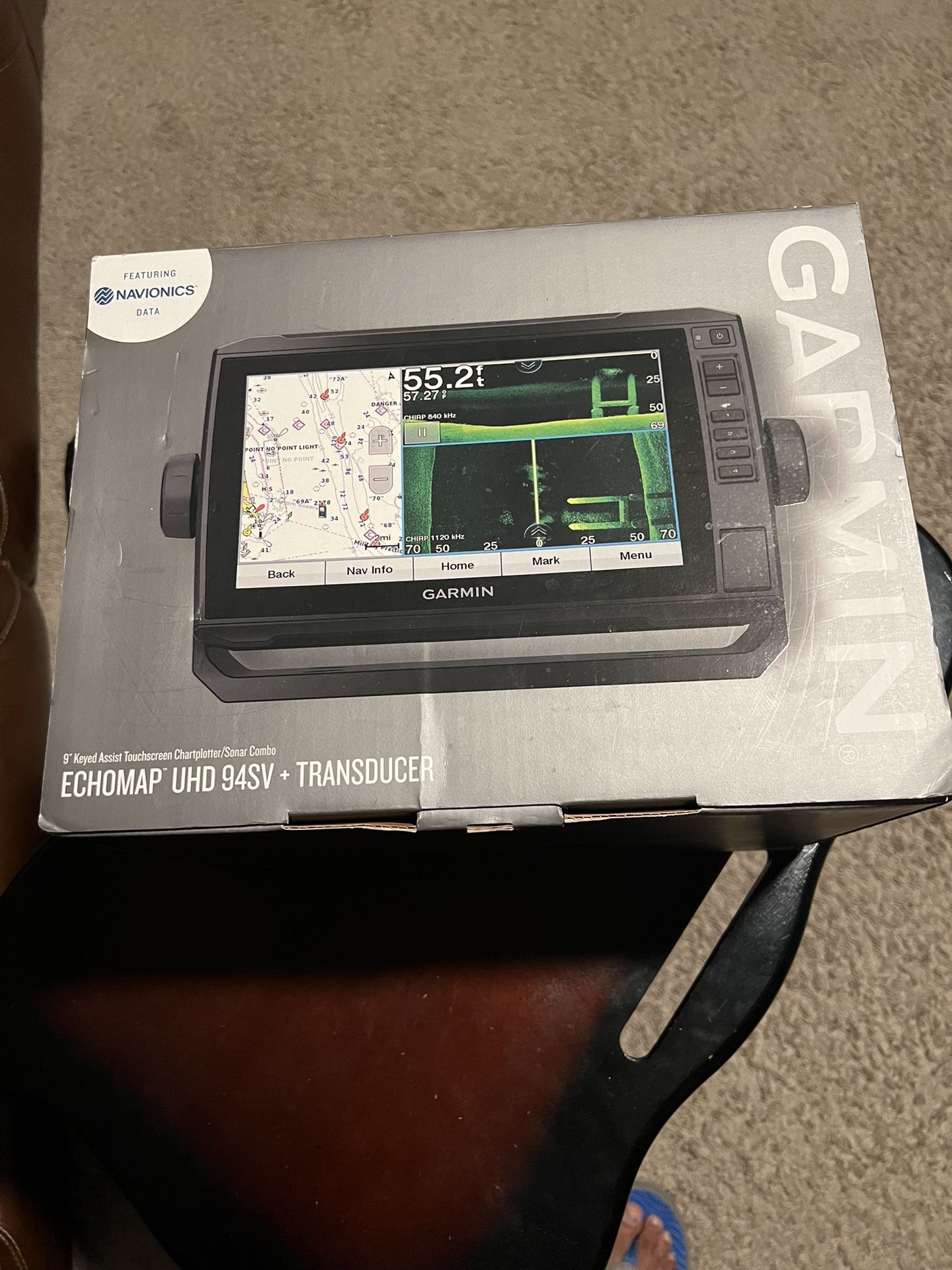 Garrmin Echomap UHD 94SV