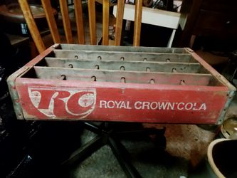 1950s " Coca-Cola", "RC COLA" and "PEPSI COLA" DRINK CRATES 